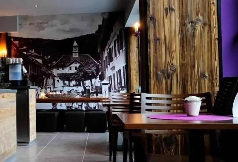 בית מלון כפרי Hôtel Oasis