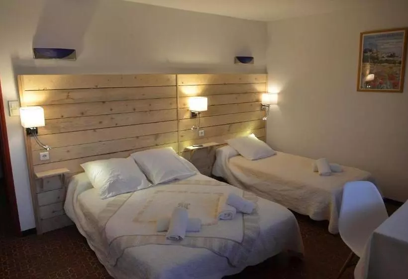 Отель Hôtel Restaurant Le César