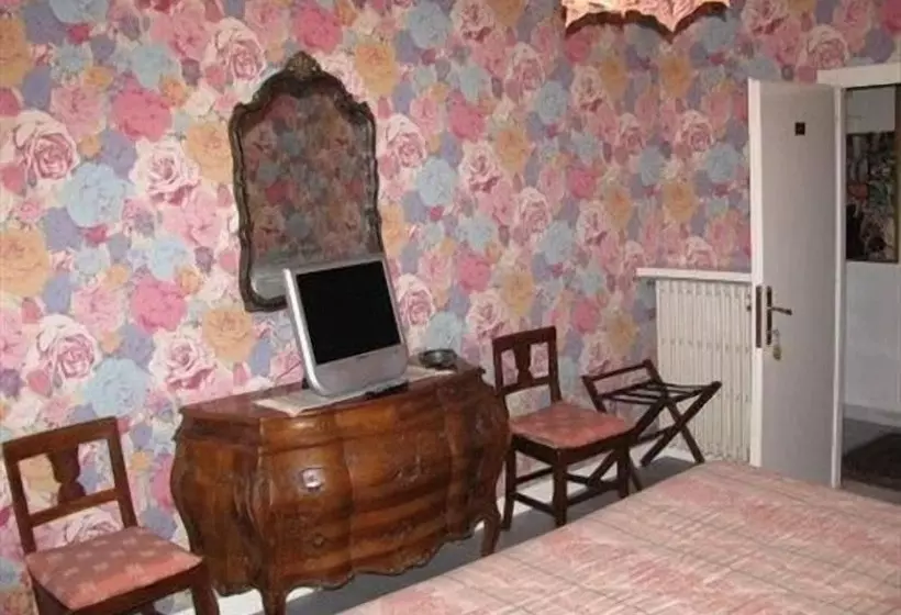 Отель Il Falchetto