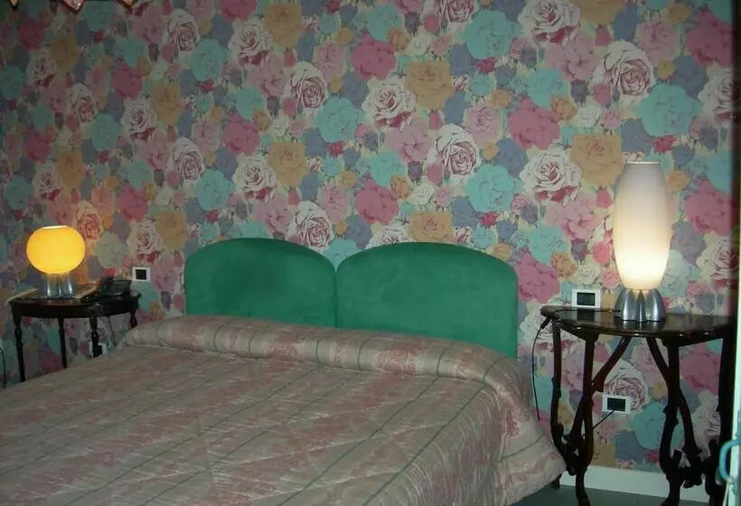 Отель Il Falchetto