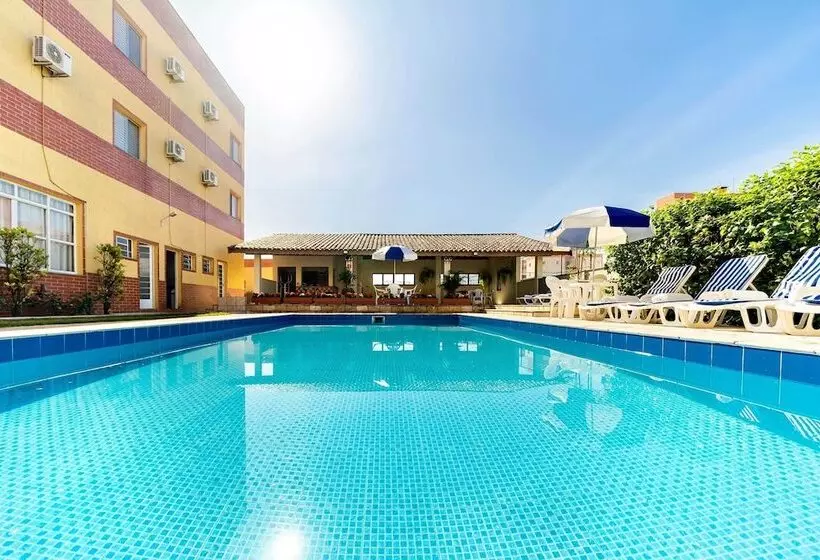 Отель Itapetinga