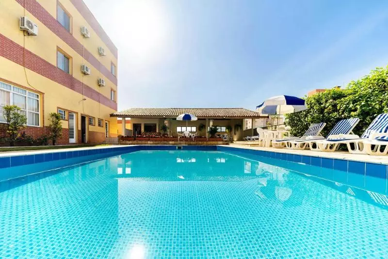 Отель Itapetinga