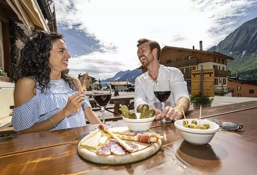 Отель La Torretta