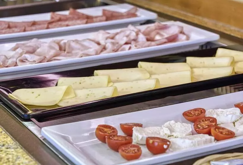 Отель La Torretta