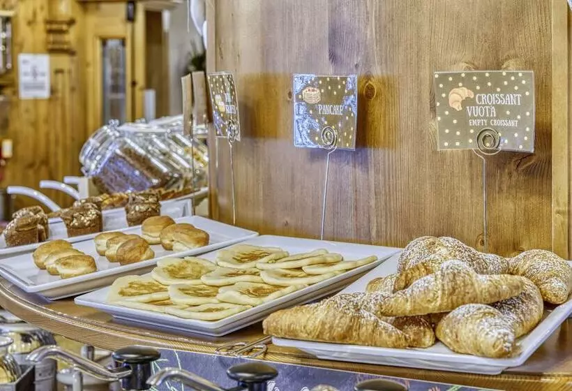 Отель La Torretta