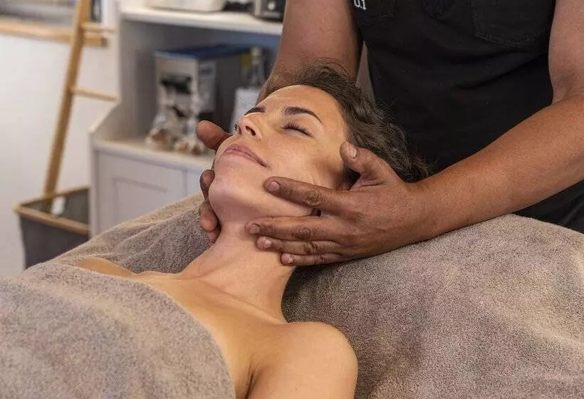 Отель La Torretta