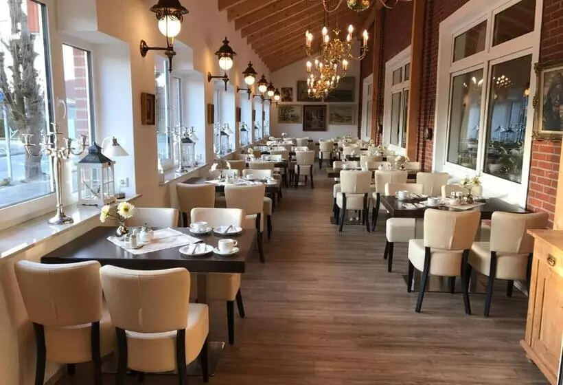 Отель Leezdorfer Hof