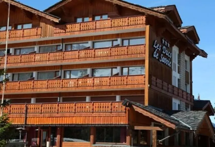 Отель Les Ducs De Savoie