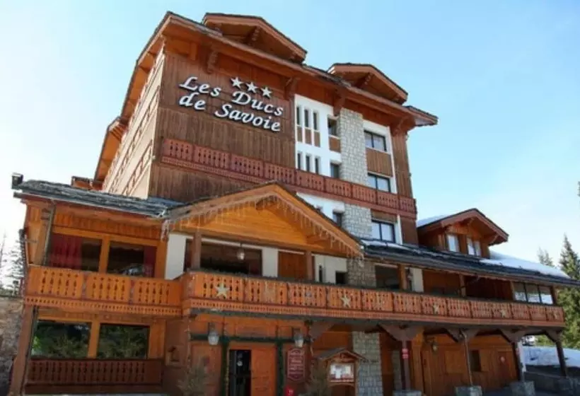 Отель Les Ducs De Savoie
