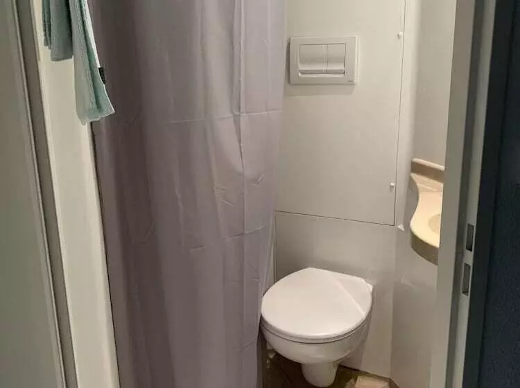 בית מלון כפרי Macon La Salle