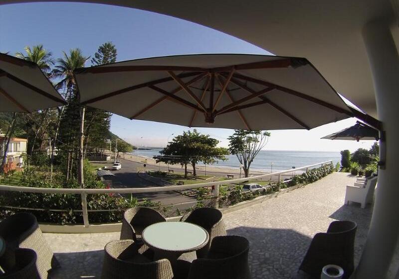 ホテル Marambaia Cabeçudas   Frente Mar
