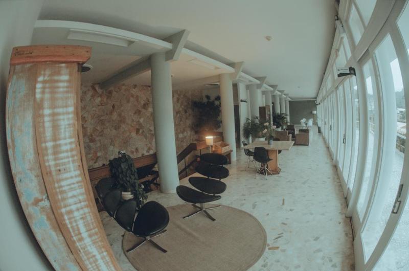 ホテル Marambaia Cabeçudas   Frente Mar