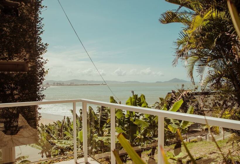 ホテル Marambaia Cabeçudas   Frente Mar