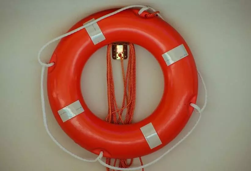 فندق Marambaia Cabeçudas   Frente Mar