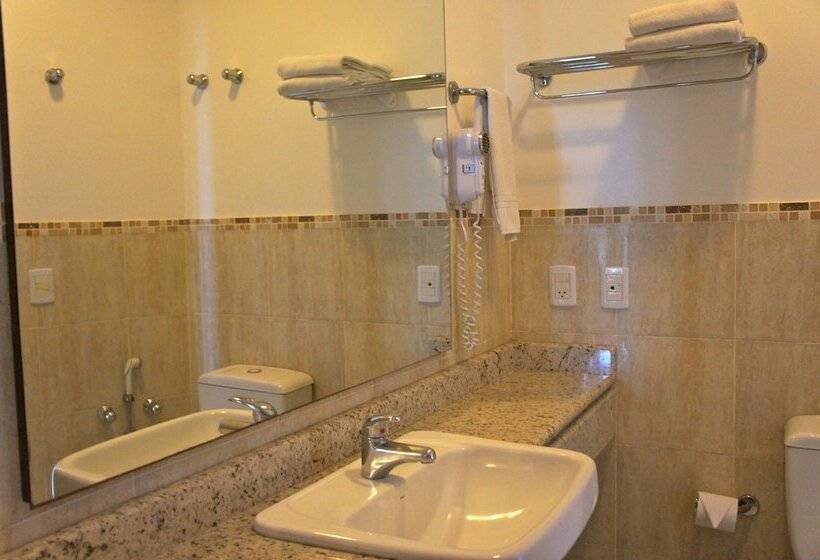 ホテル Marambaia Cabeçudas   Frente Mar