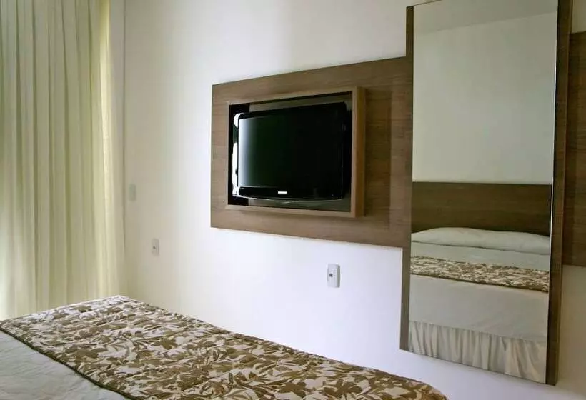 فندق Marambaia Cabeçudas   Frente Mar