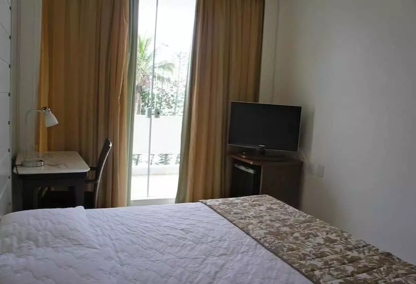 فندق Marambaia Cabeçudas   Frente Mar