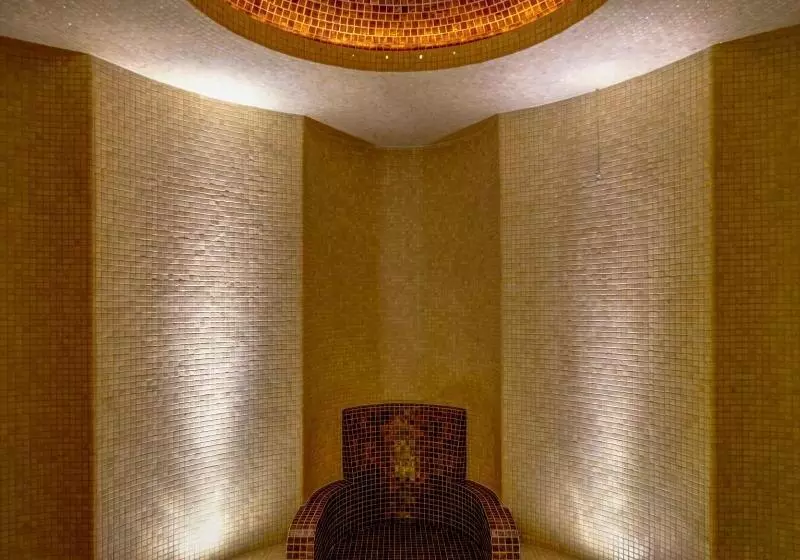 Monastero Santa Rosa Hotel & Spa