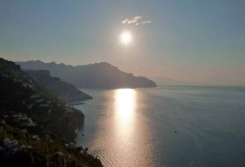 Monastero Santa Rosa Hotel & Spa