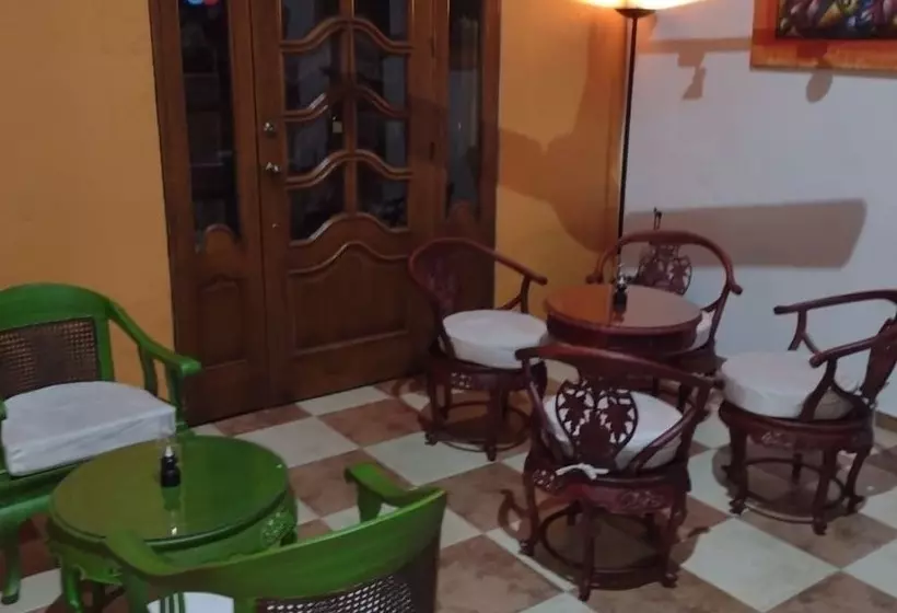 هتل Nueva Granada