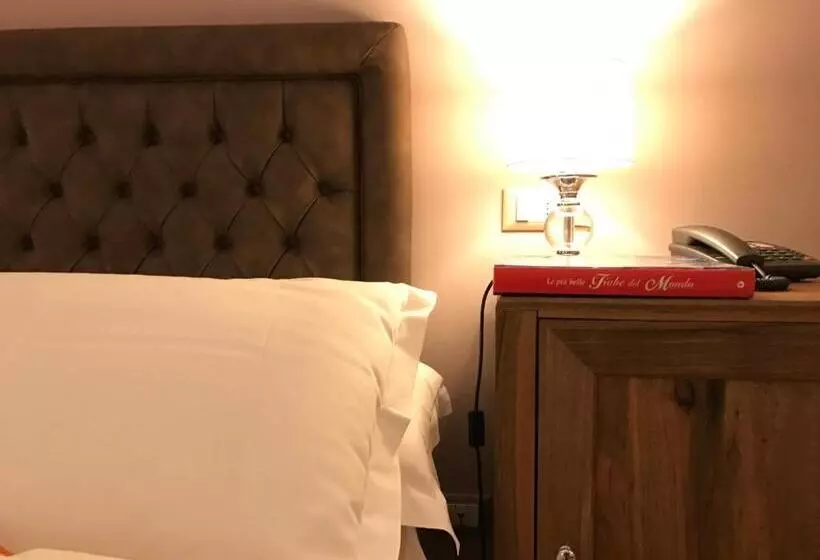 فندق Palazzo Dei Mercanti Dimora & Spa