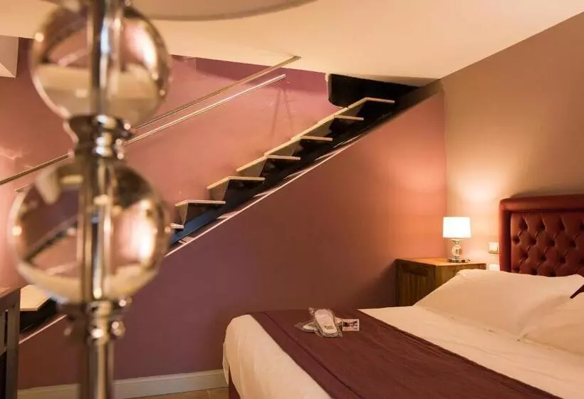 فندق Palazzo Dei Mercanti Dimora & Spa