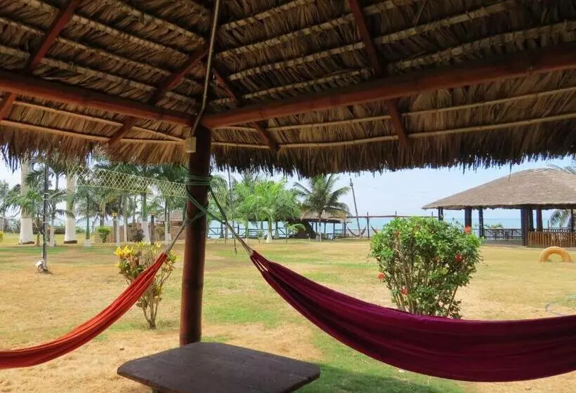 Hotelli Puerto Ballesta
