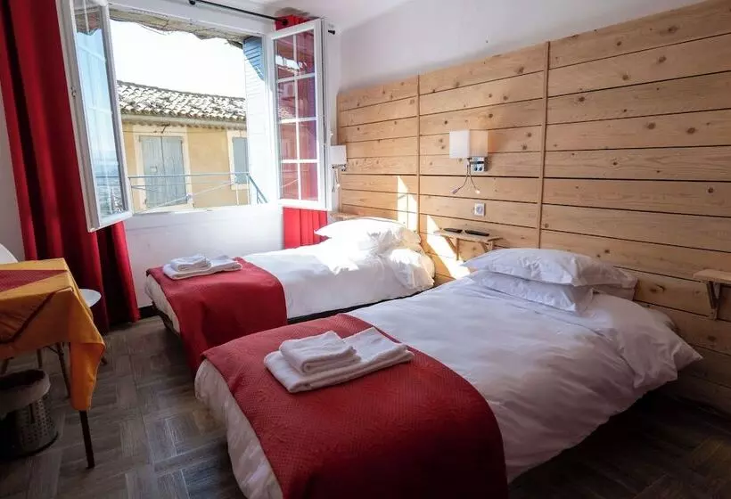 Отель Hôtel Restaurant Le César