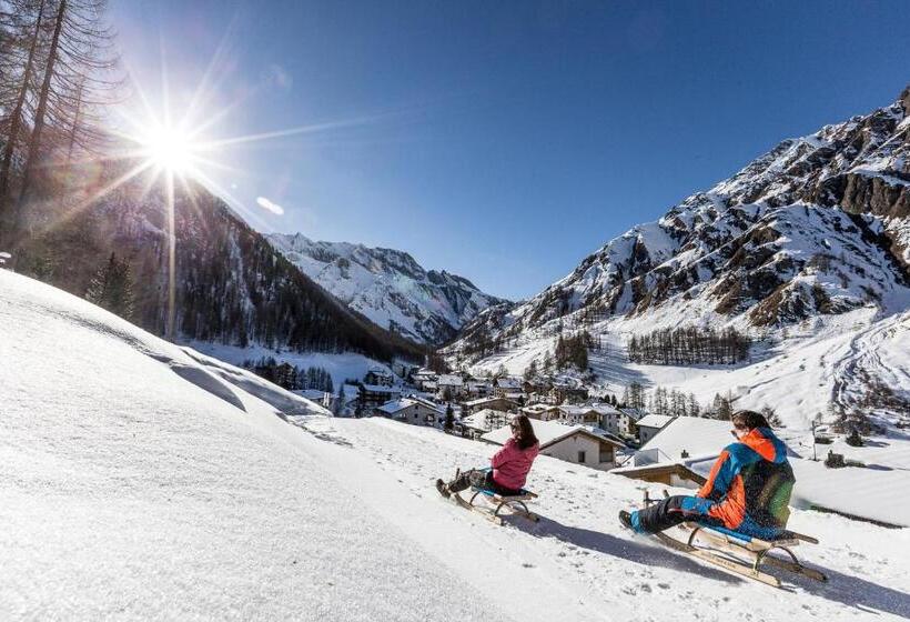 هتل Samnaunerhof Vital