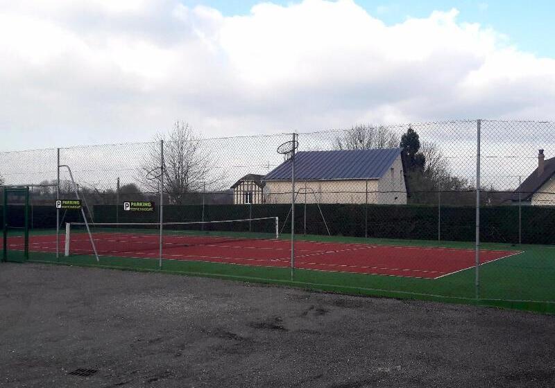 فندق Logis   Hôtel Et Restaurant Le Sof