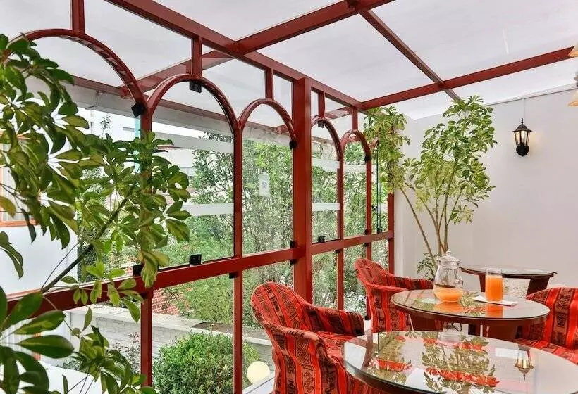 Laramani Hotel Boutique