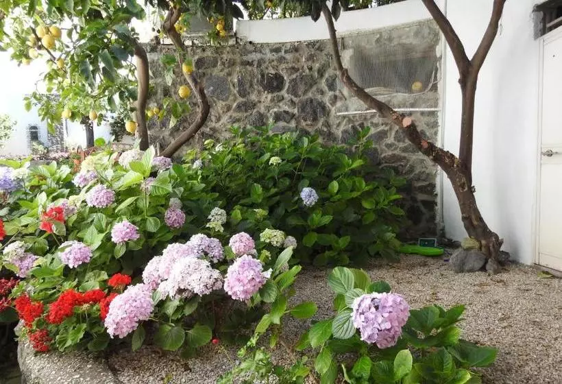 Villa Erade
