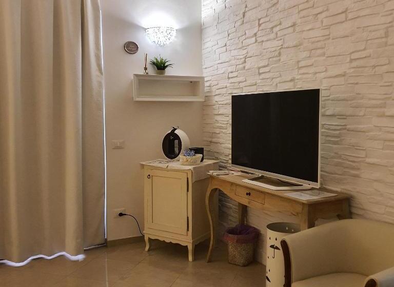 Bed and Breakfast White Suite Polignano 08