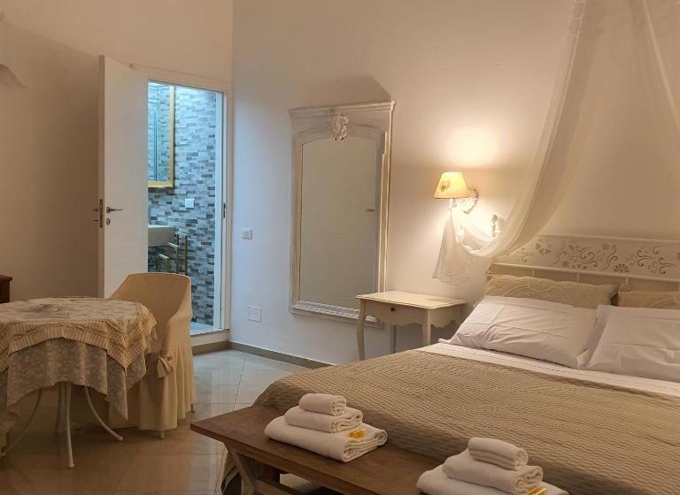 Bed and Breakfast White Suite Polignano 08