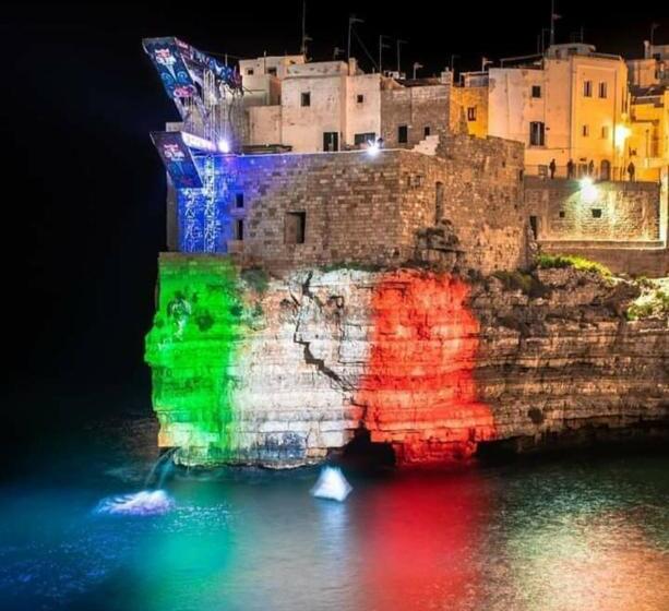 Bed and Breakfast White Suite Polignano 08