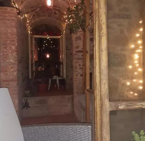 تختخواب و صبحانه Locanda Del Capo