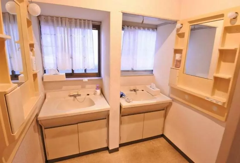 ホテル Aikawa Ryokan   Vacation Stay 04180v