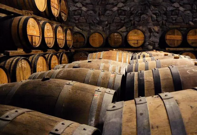 ホテル Bezalel Wine & Brandy Estate