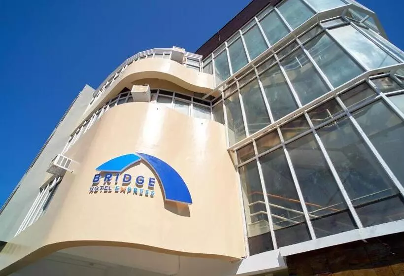 Bridge Hotel Express