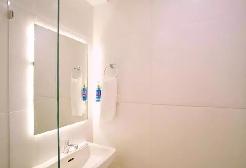 Bridge Hotel Express