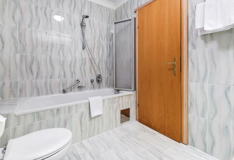 酒店 Pension Sylvia By Skinetworks