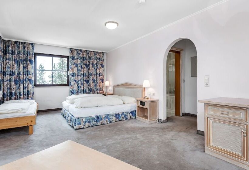 酒店 Pension Sylvia By Skinetworks