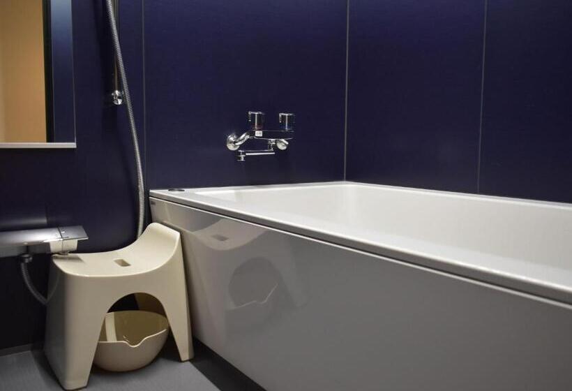 هتل The Lively Honmachi Osaka / Vacation Stay 76687