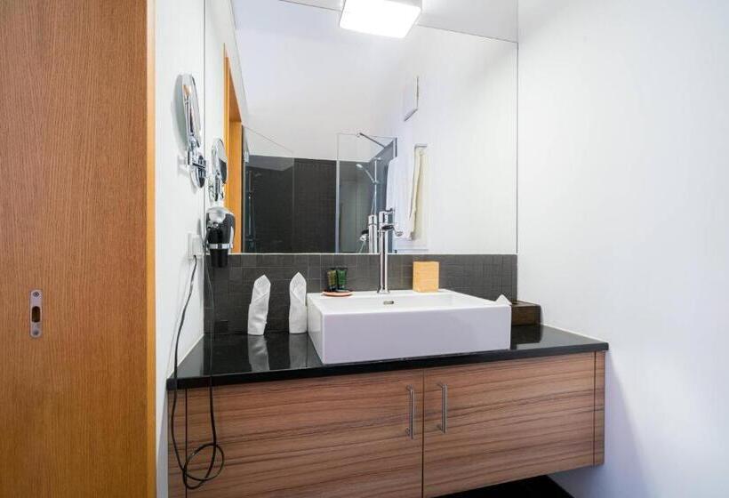 Vienna Residence, City Hall Parliament