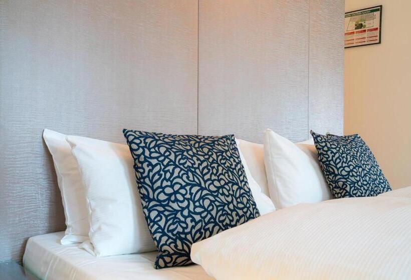 Vienna Residence, City Hall Parliament