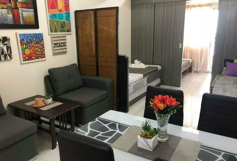 Affordable Condo Unit In Metro Manila With Balcony