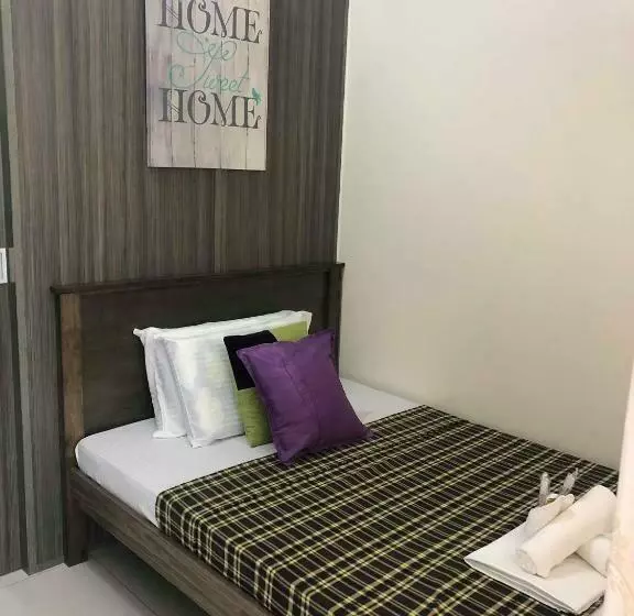 Affordable Condo Unit In Metro Manila With Balcony