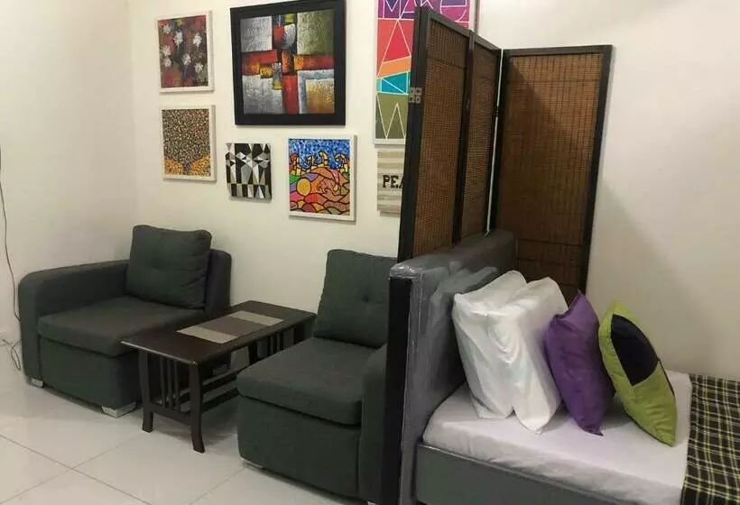Affordable Condo Unit In Metro Manila With Balcony