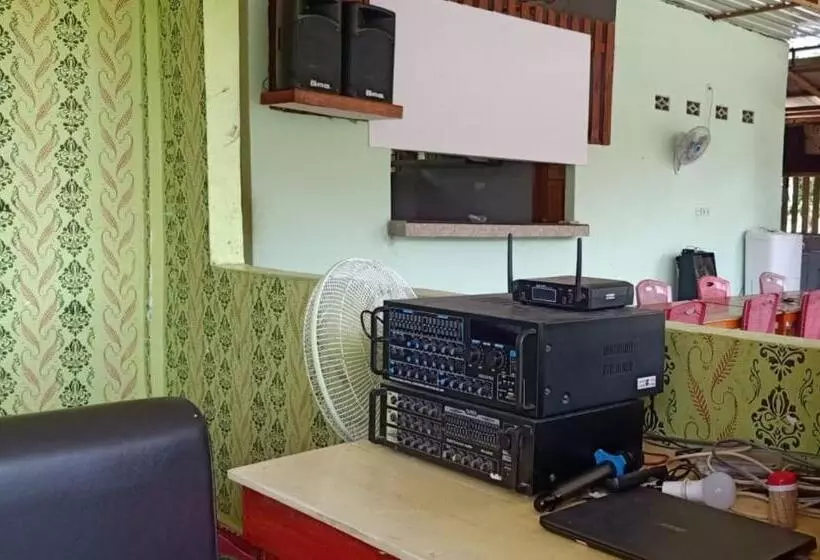 Retkeilymaja Penginapan Asidik