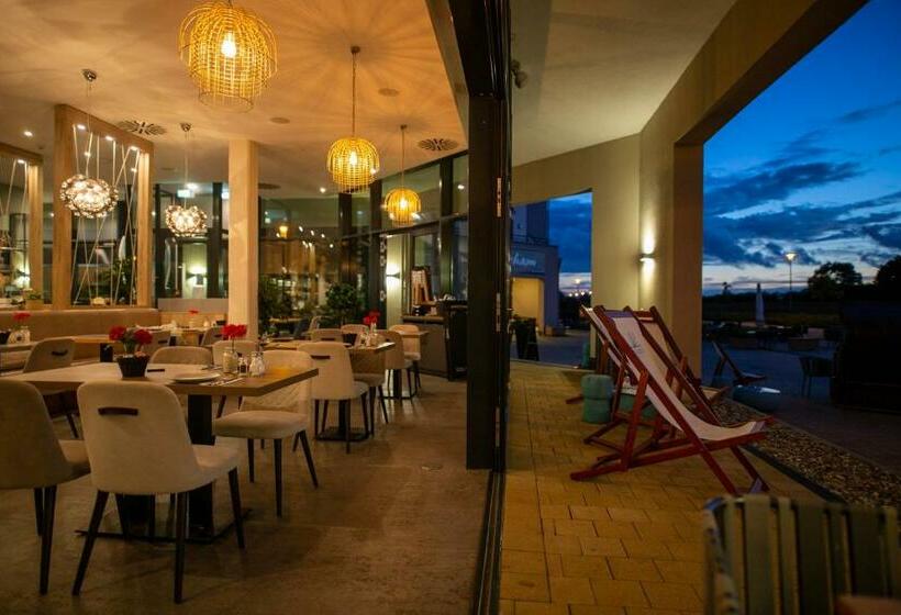 Aparthotel Waterkant Suites 0 06